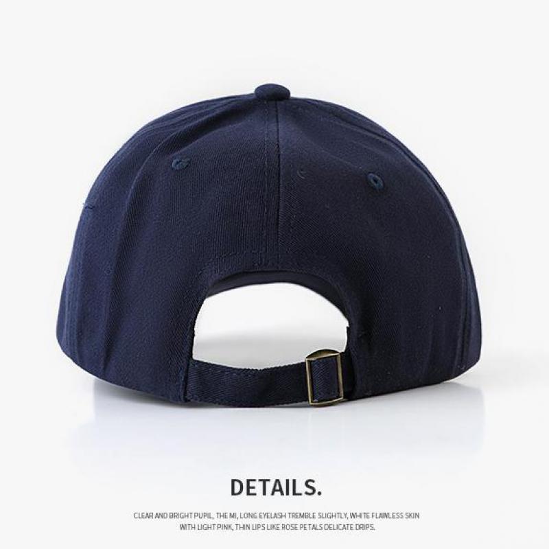 Czapka z daszkiem z dużą główk – Trucker Cap Mesh recenzja i cena