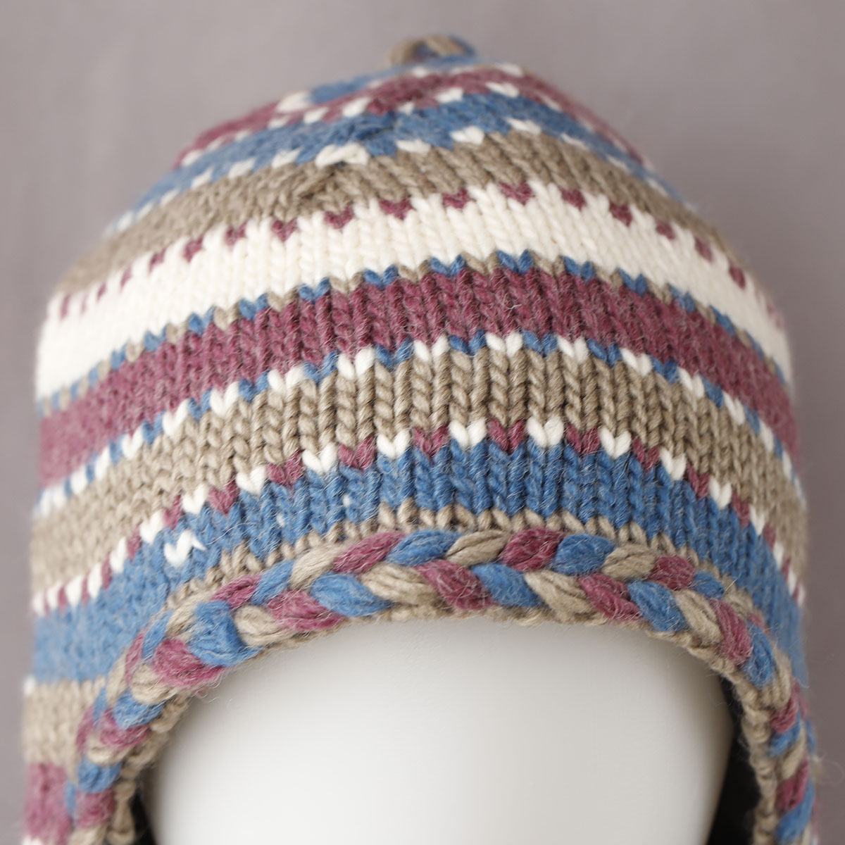 Czapka z dzianiny bomberbraid, – Winter Trapper Hat recenzja i cena