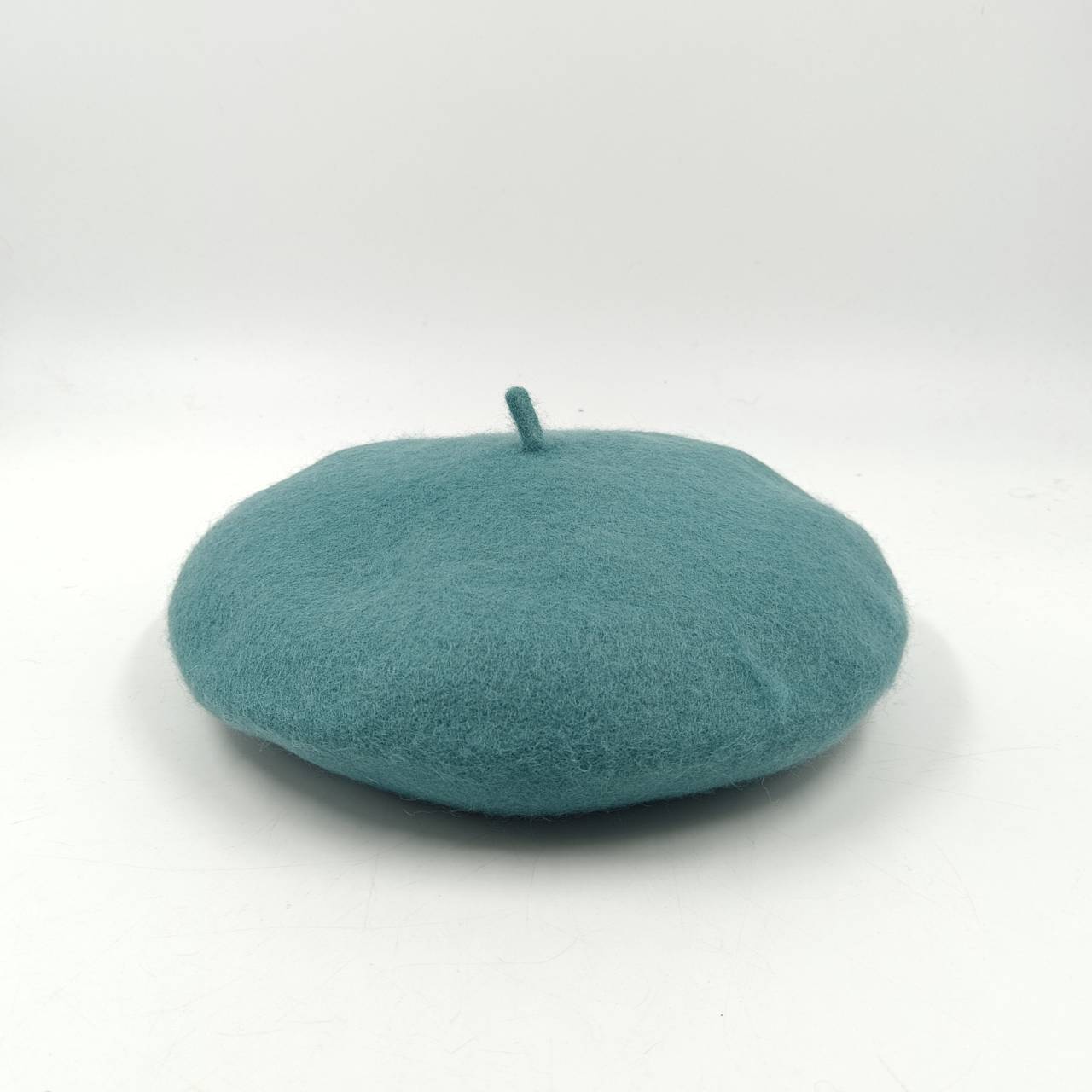 Biała wełniana czapka dla doro – Beret French Wool recenzja i cena